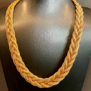 Napier Gold Braided Collar Necklace. Excellent Vintage Condition.
